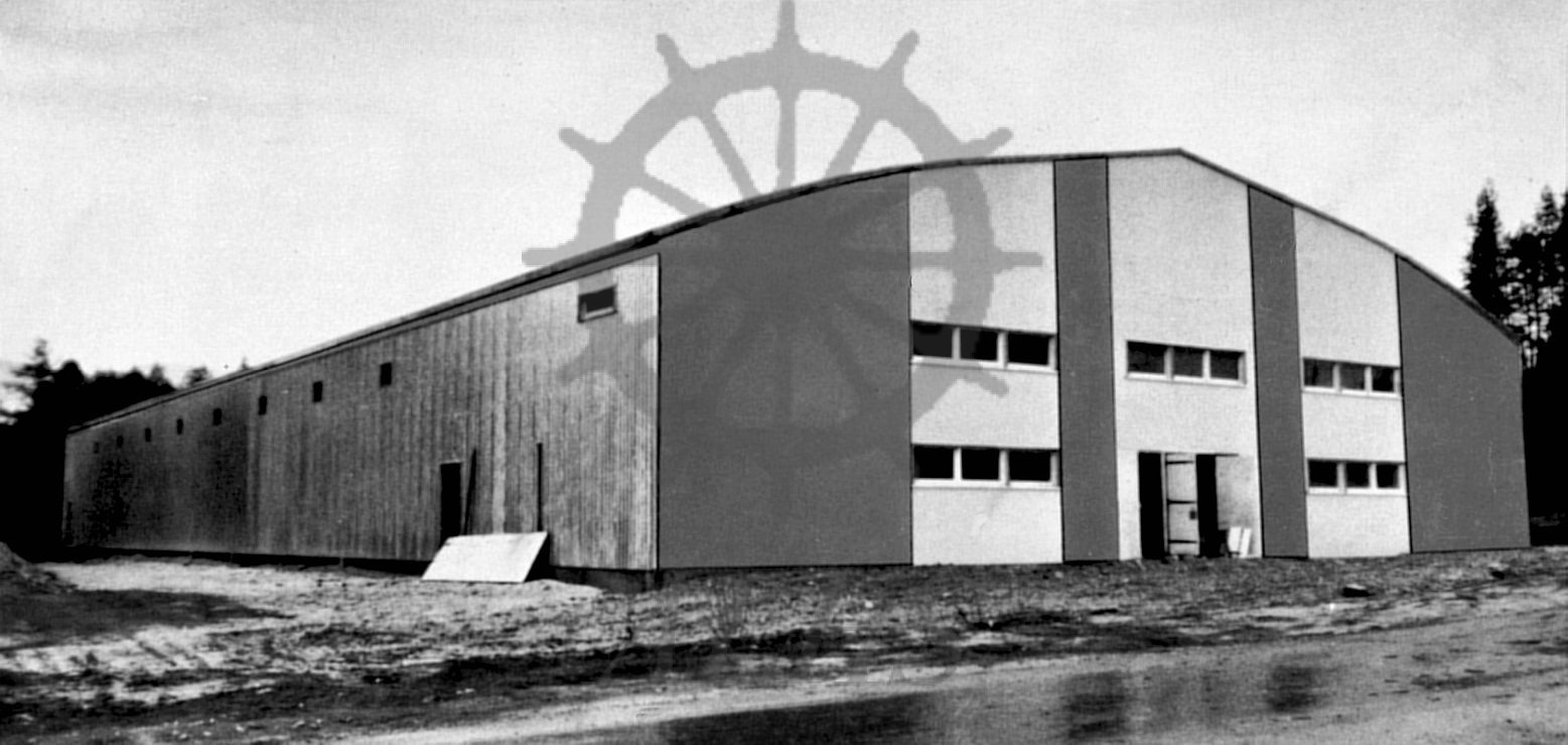 2014.003.8636 Nakusp 1st artificial ice rink, 1970 Arrow Lakes Historical Society