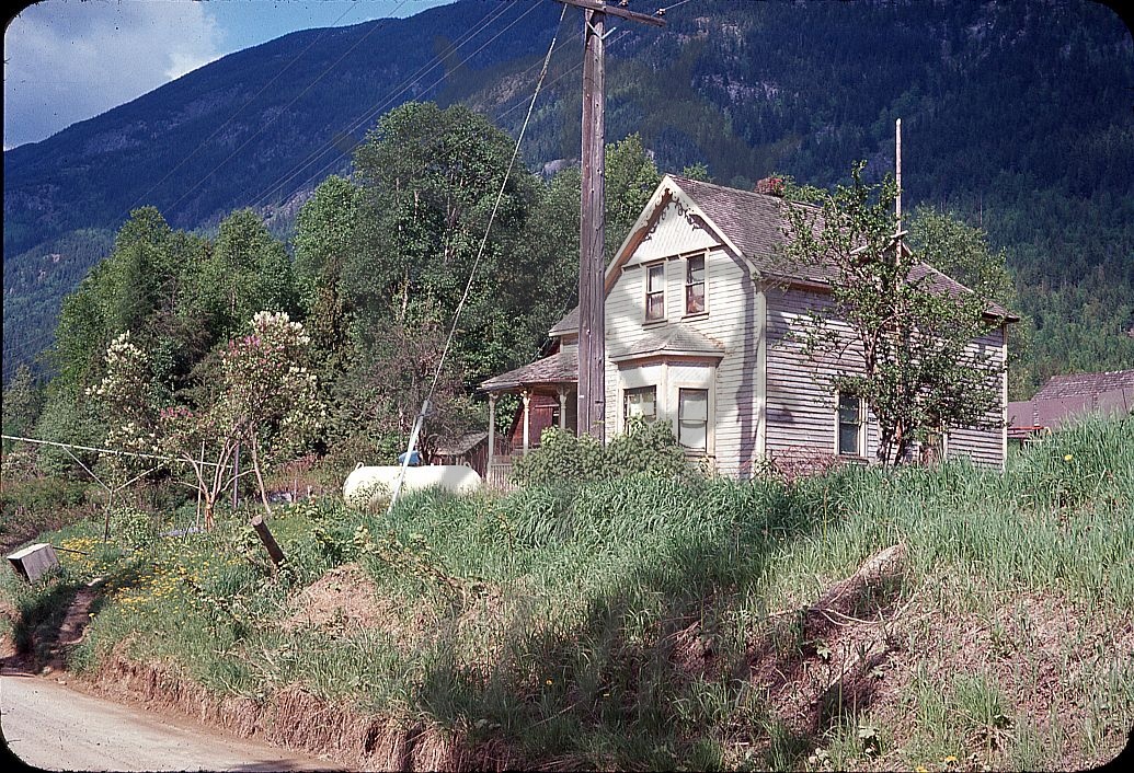 2022.009.5.70 Drummond house Arrow Lakes Historical Society
